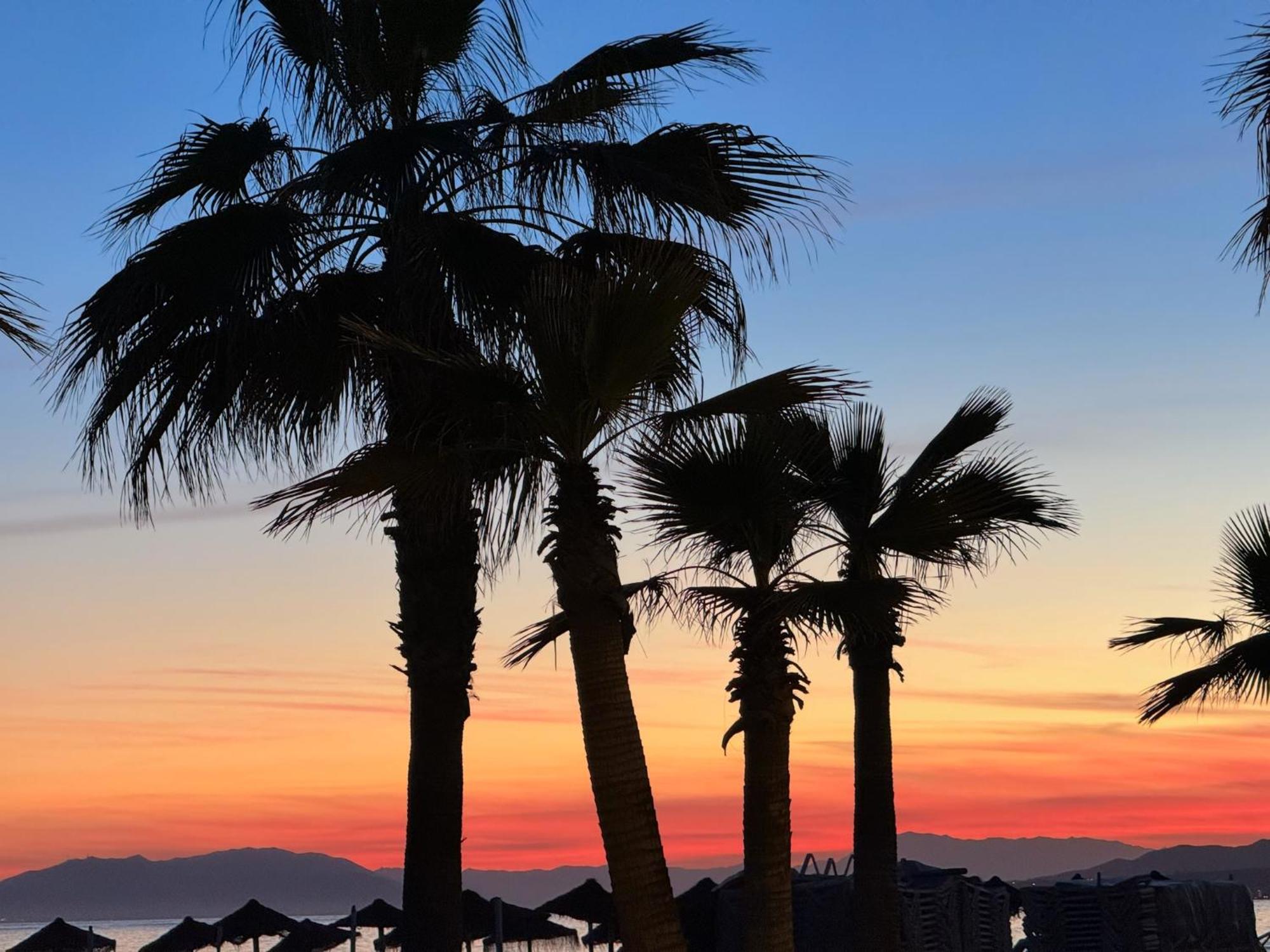 Strandnaera Boende I Torrox Costa Экстерьер фото